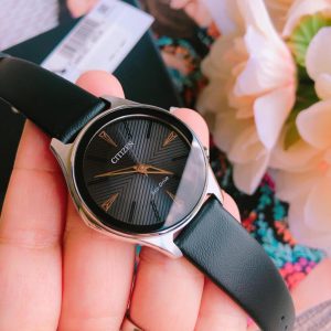 Dong ho nu Citizen 1